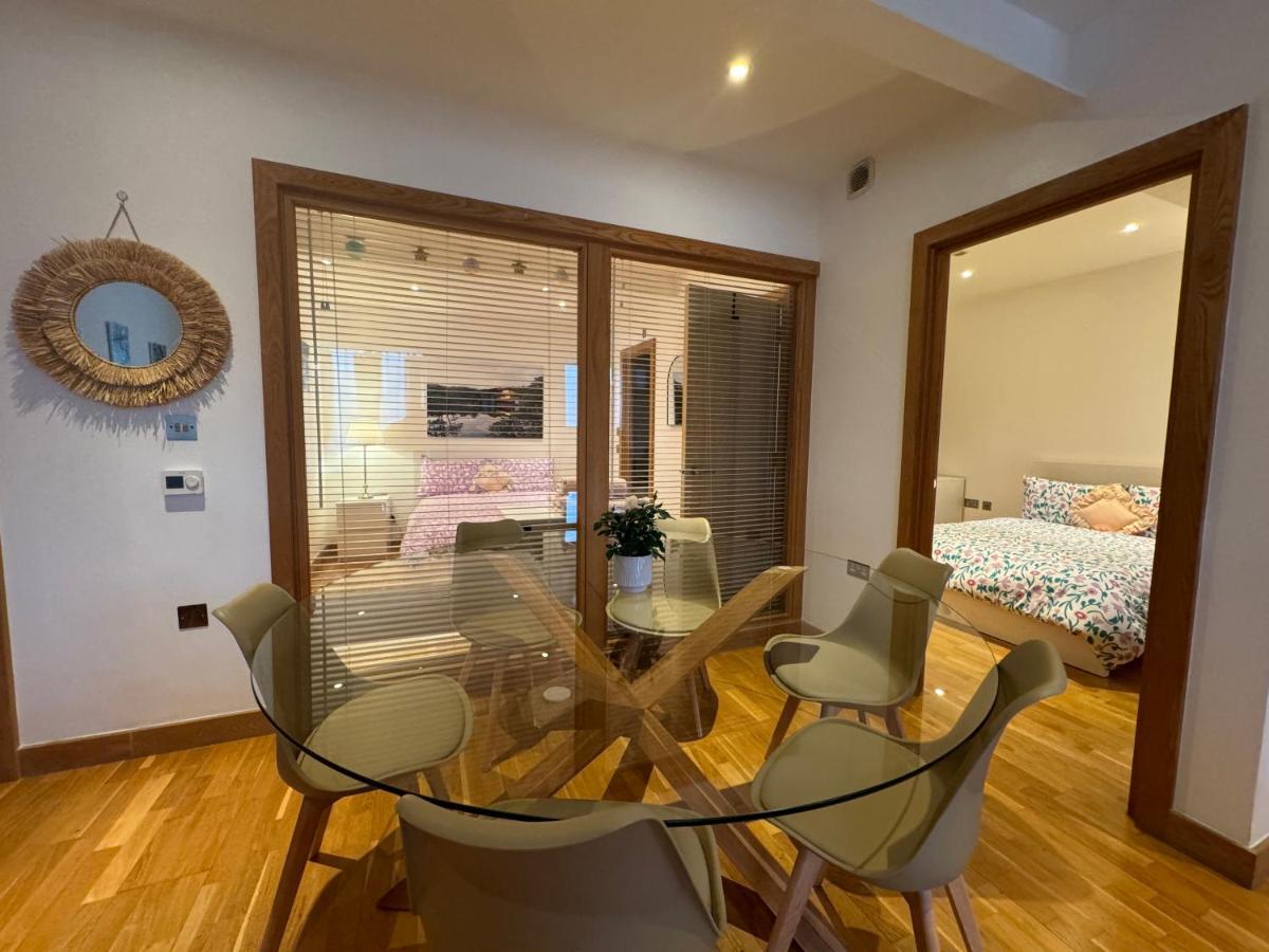 The Noko 2 Bedroom Apartment Central London By Wild Londyn Zewnętrze zdjęcie