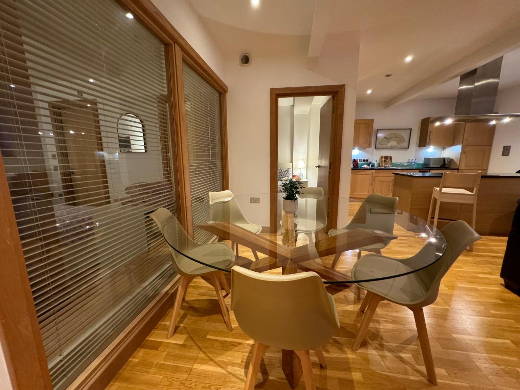 The Noko 2 Bedroom Apartment Central London By Wild Londyn Zewnętrze zdjęcie